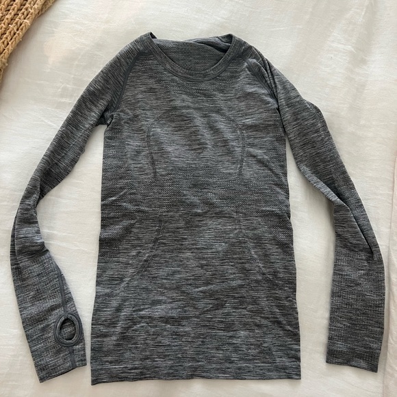 Lululemon Longe swiftly long sleeve - Picture 1 of 4